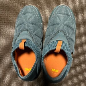 Teva REMBER shoes size 10